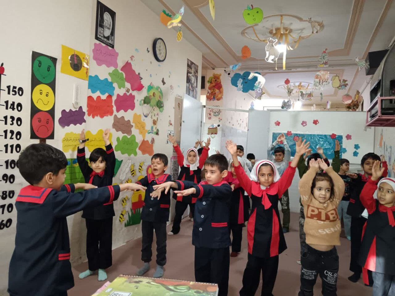 مهدکودک و پیش دبستانی شفق