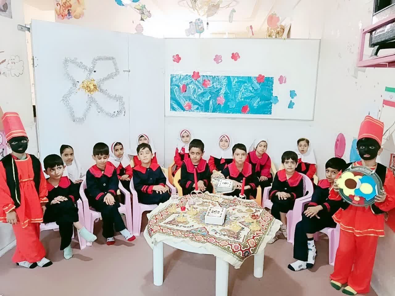 مهدکودک و پیش دبستانی شفق